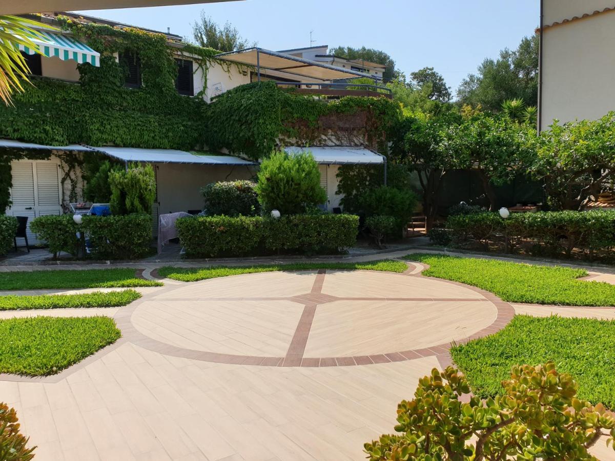Case Vacanze Morfeo Trogir Exterior foto