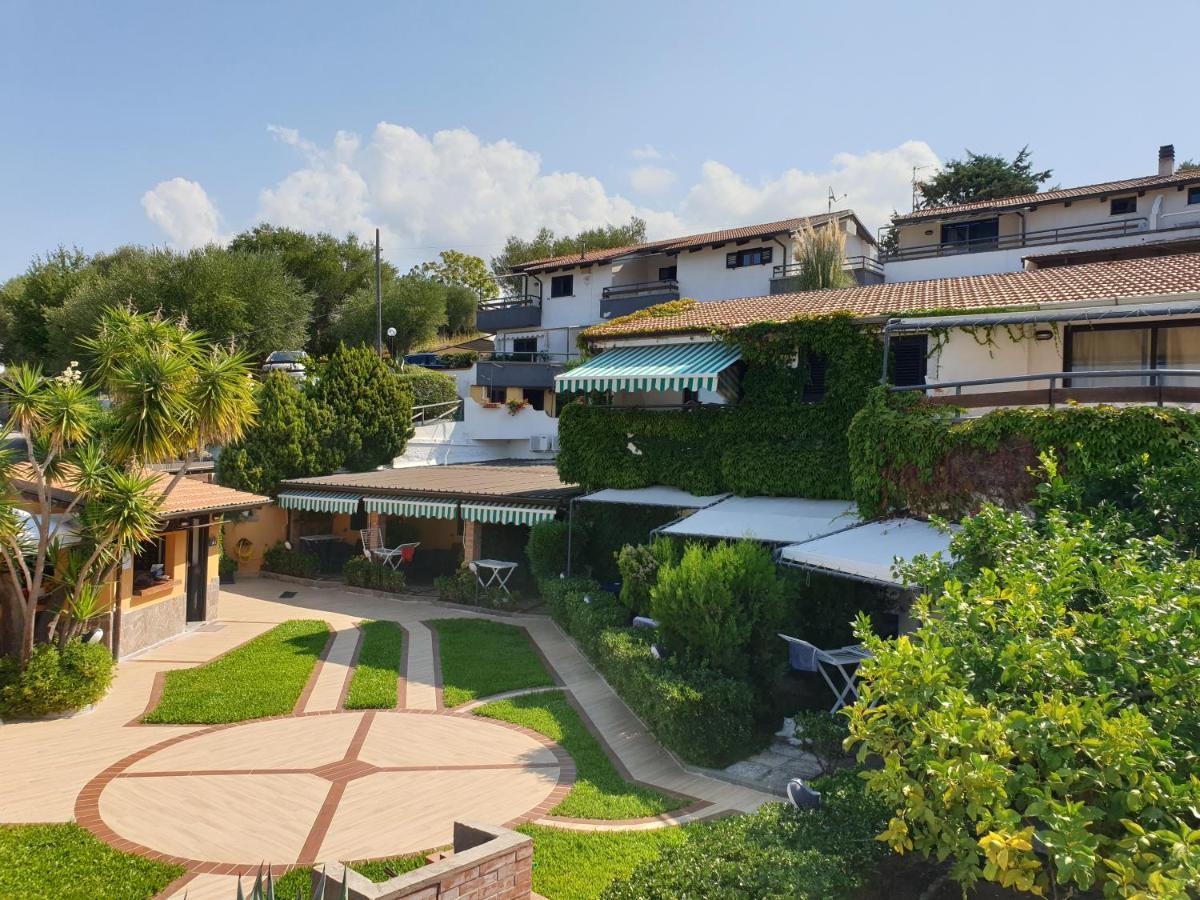 Case Vacanze Morfeo Trogir Exterior foto