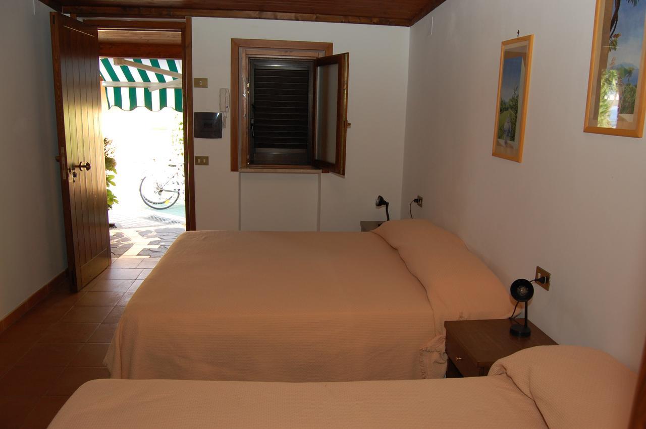 Case Vacanze Morfeo Trogir Exterior foto