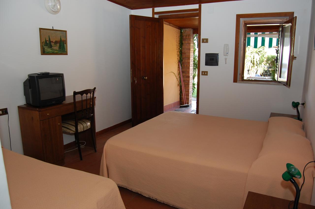 Case Vacanze Morfeo Trogir Exterior foto