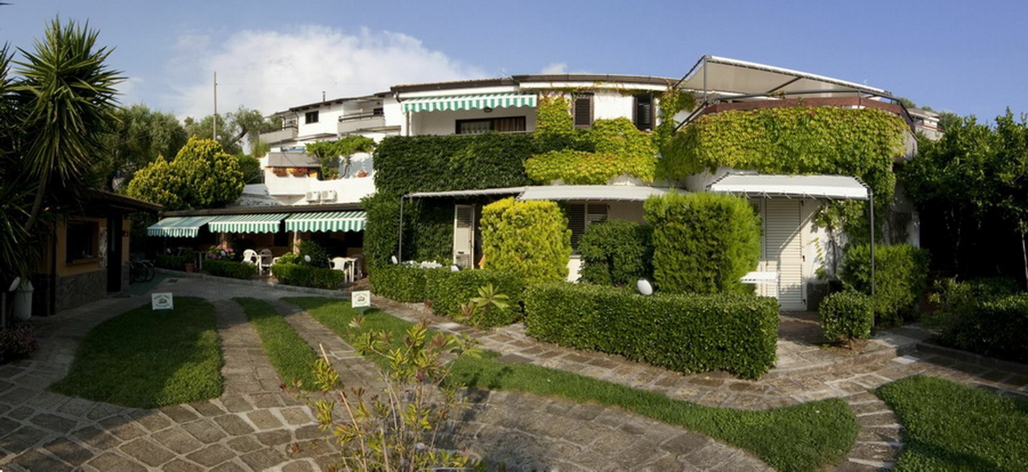 Case Vacanze Morfeo Trogir Exterior foto